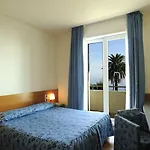 Hotel Le Roi