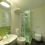 Hotel Le Roi 3*
