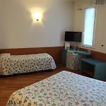 Hotel Le Roi