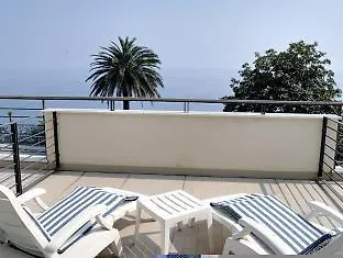 Le Roi Hotel