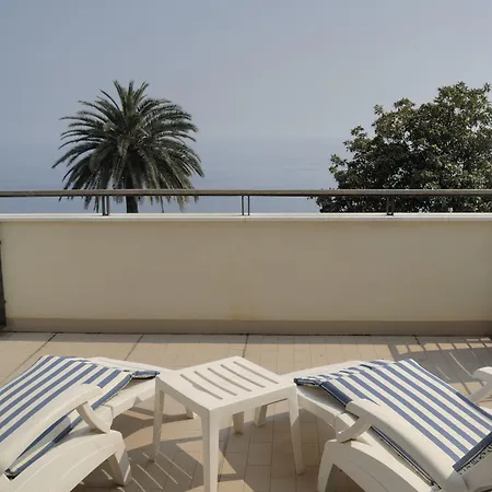 酒店 乐罗酒店 3*