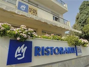 Le Roi Hotel
